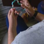 Homem é preso por estupro virtual; jovem viveu 9 anos com medo até tomar coragem de denunciá-lo