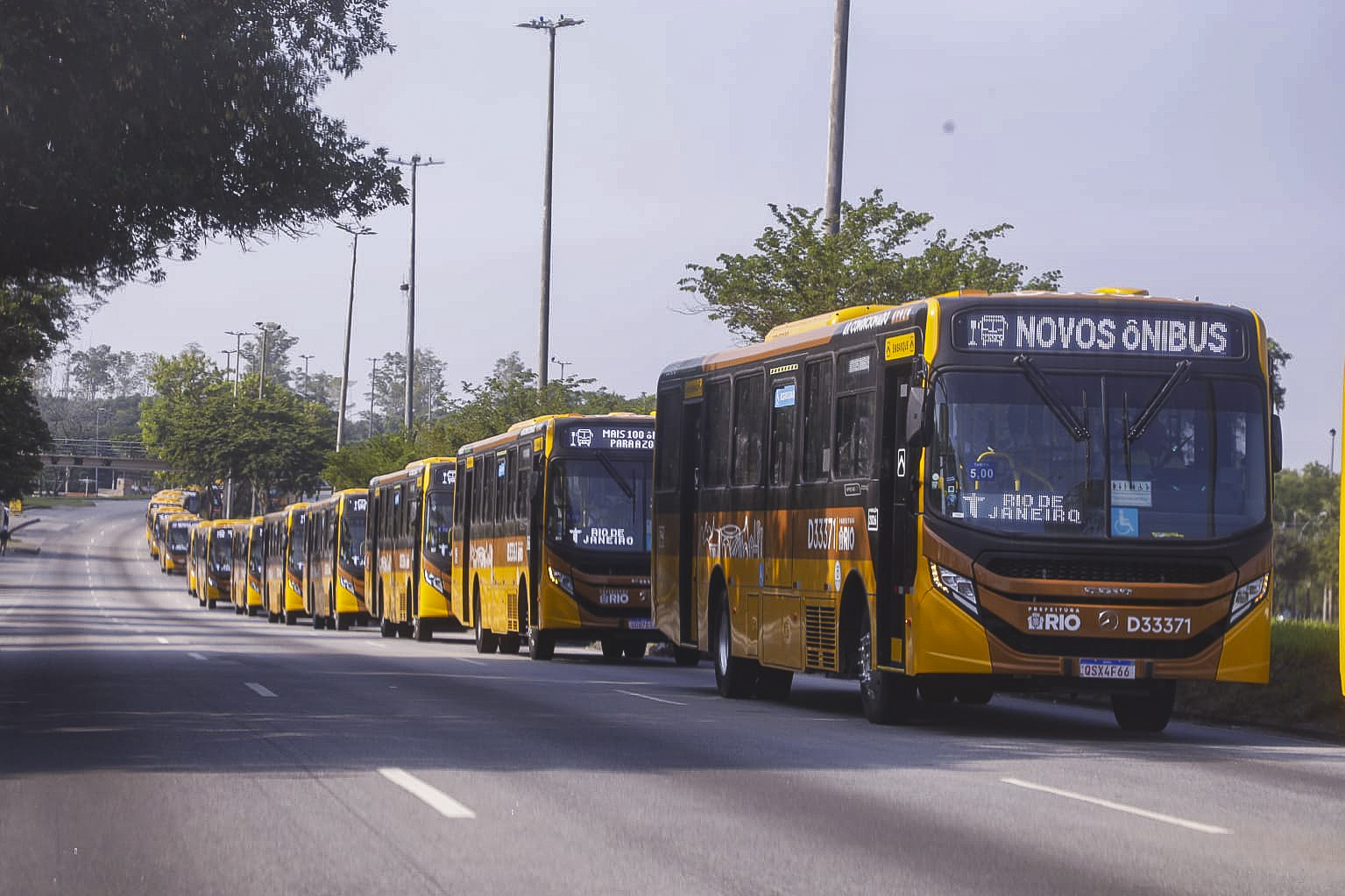 População da Zona Oeste ganha mais 100 novos ônibus modernos